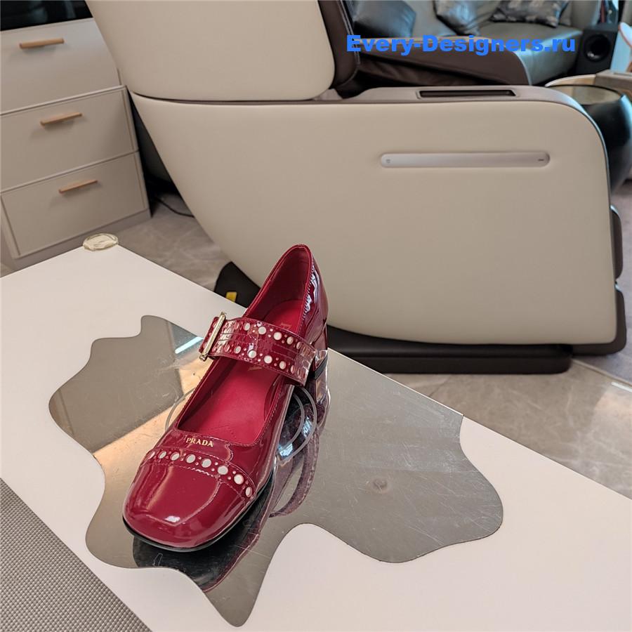 Pra*a burgundy mary jane pumps
