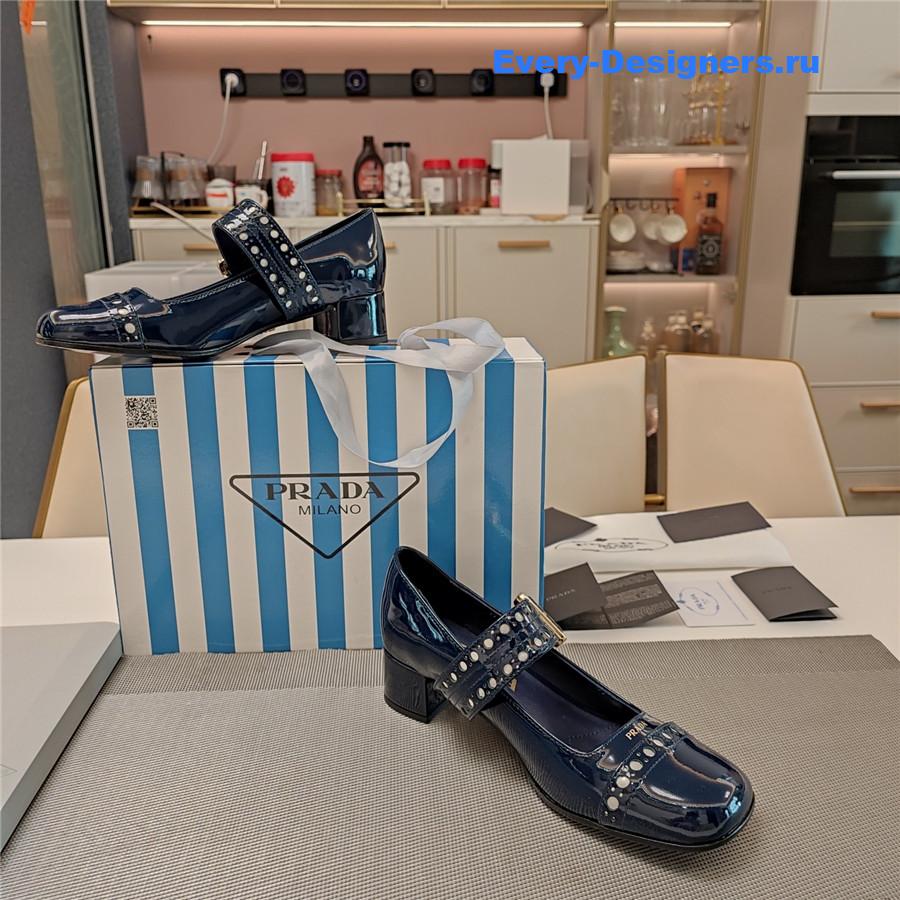 Pra*a 35mm leather mary jane pumps in black