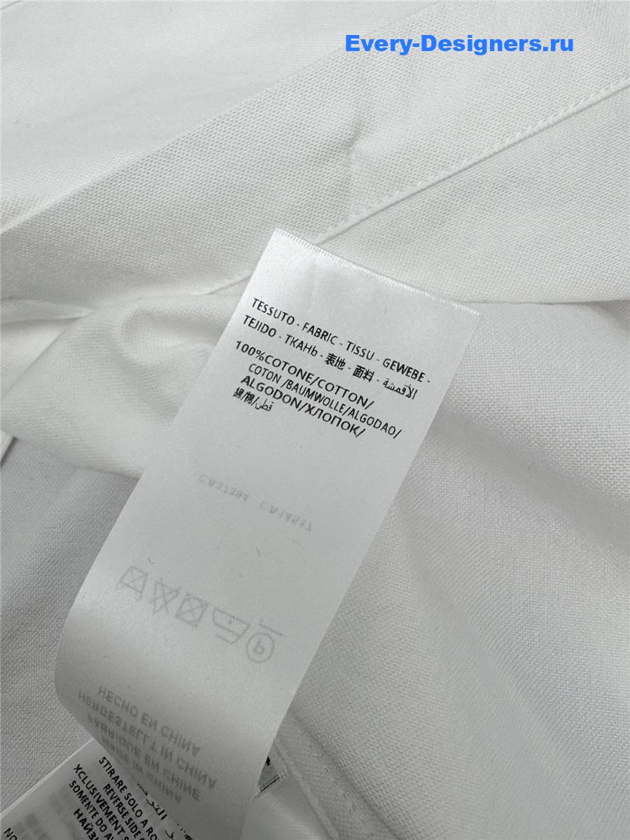 Gvc*1 logo embroidered white shirt