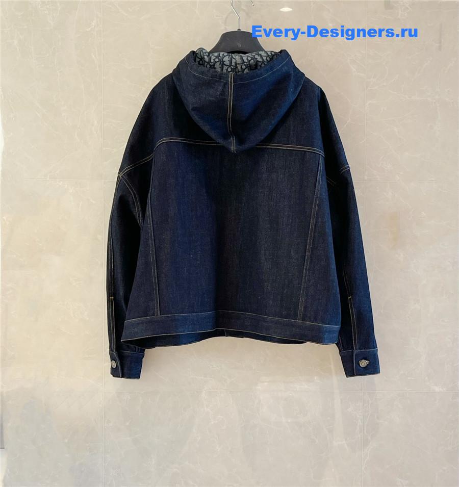 D10r women’s cd oversized hooded jacket