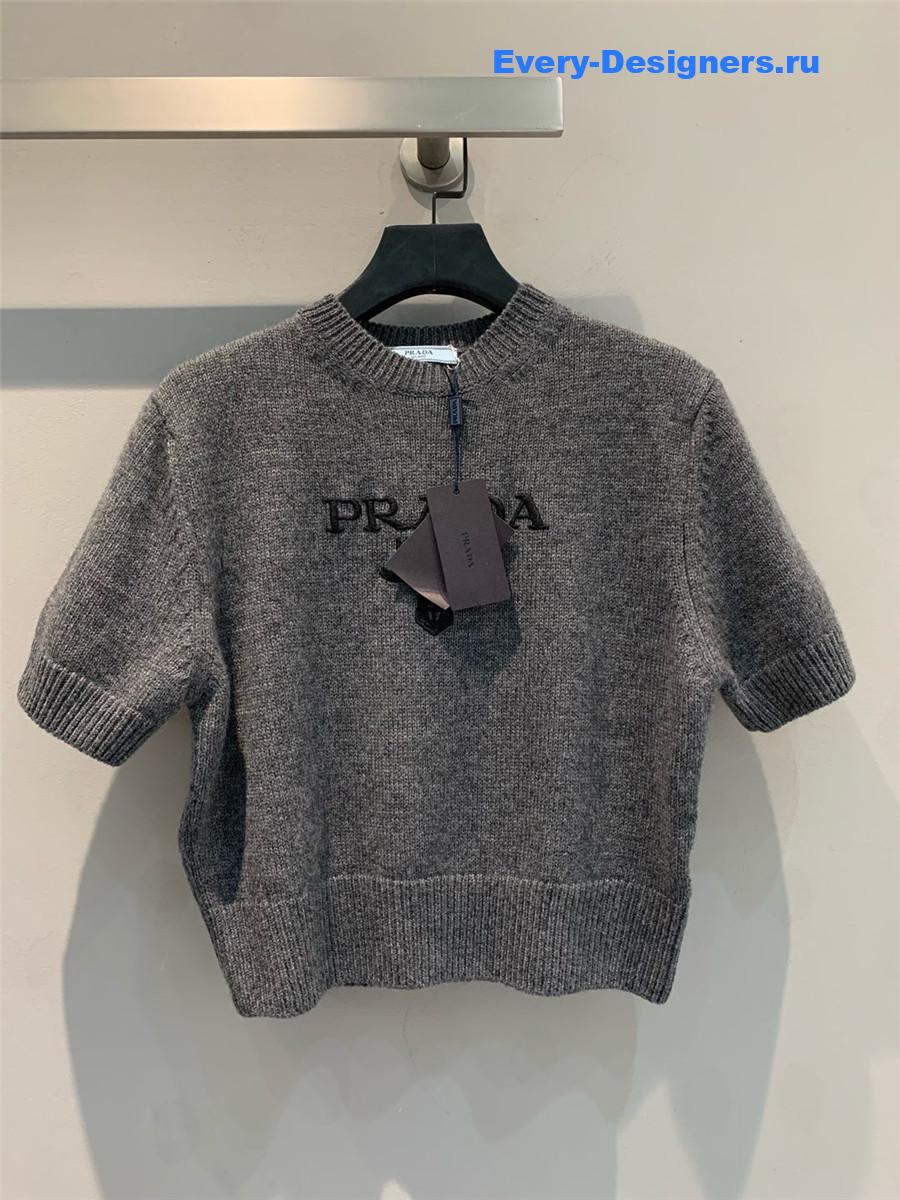 Pra*a grey embroidered logo short sleeve top