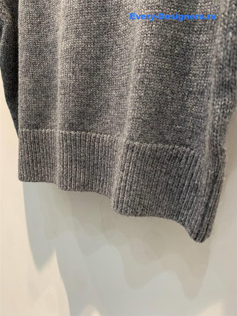 Pra*a grey embroidered logo short sleeve top