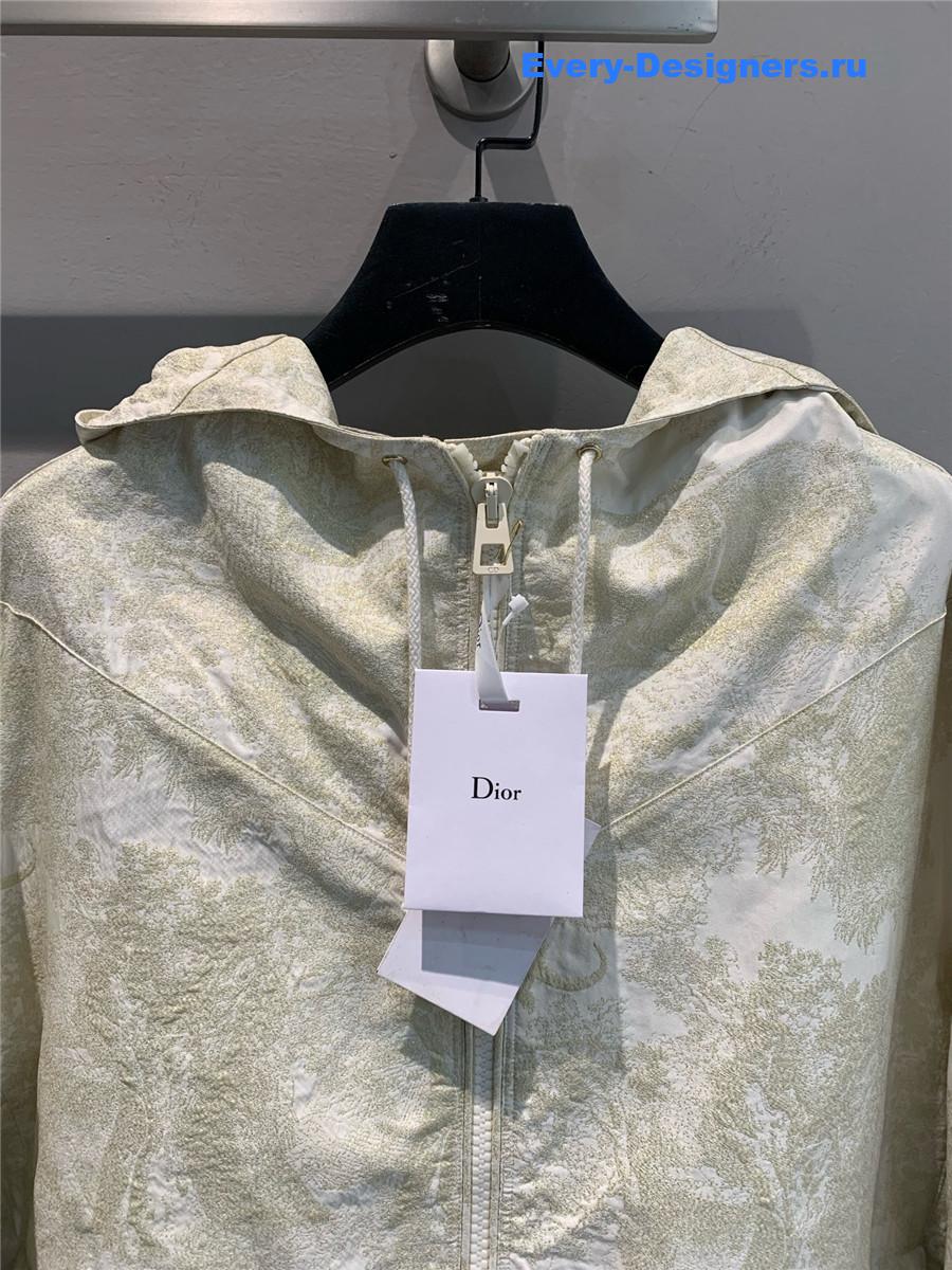 D10r d-way hooded jacket