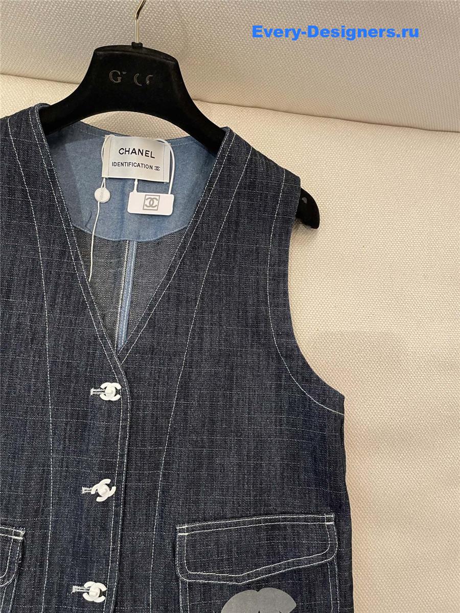 Ch**el logo blue denim vest