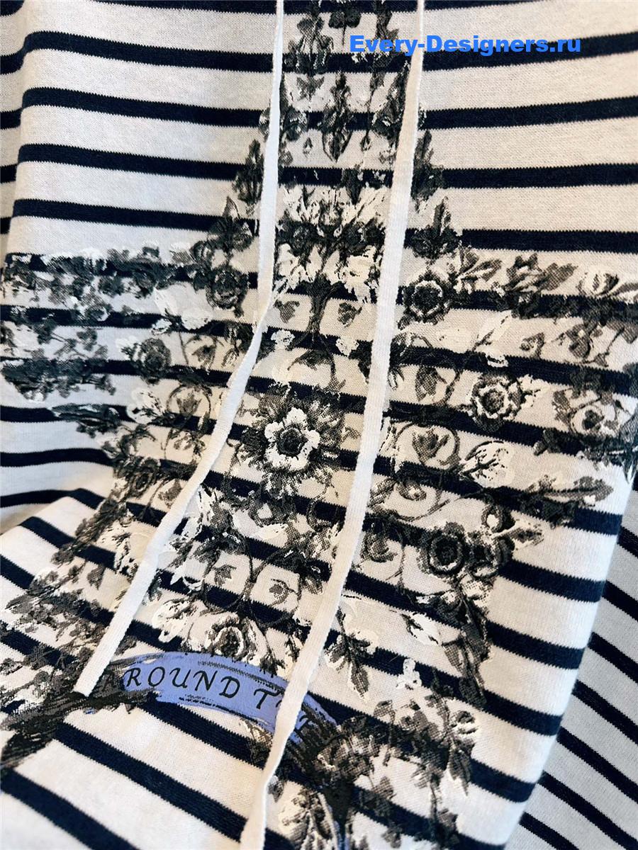 D10r striped hooded knitted top