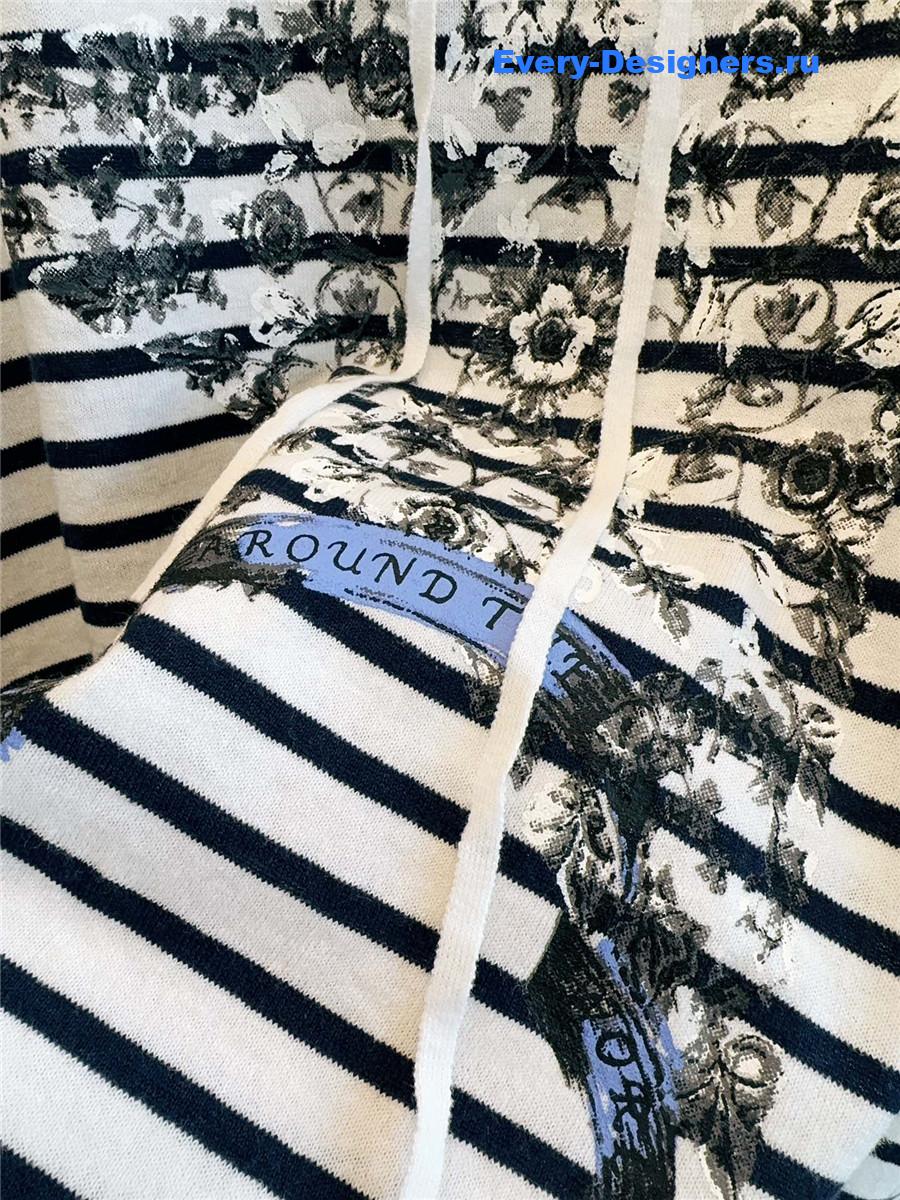 D10r striped hooded knitted top