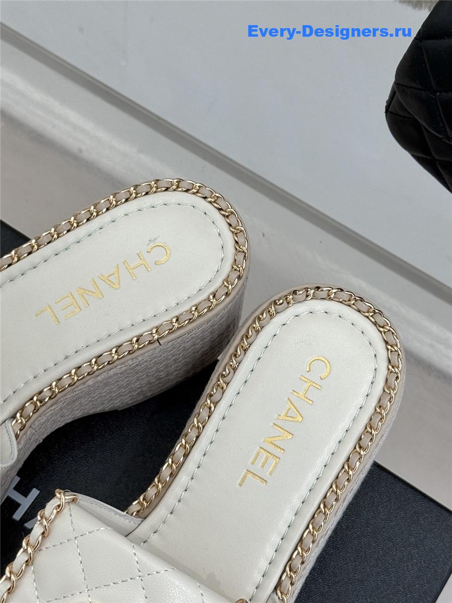ch**el D1am0nd chain platform slippers white