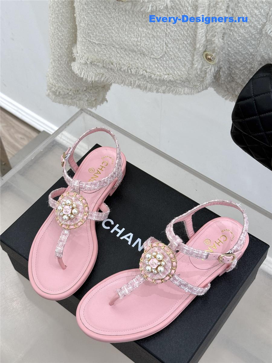 Ch**el camellia pearl pink flip flops