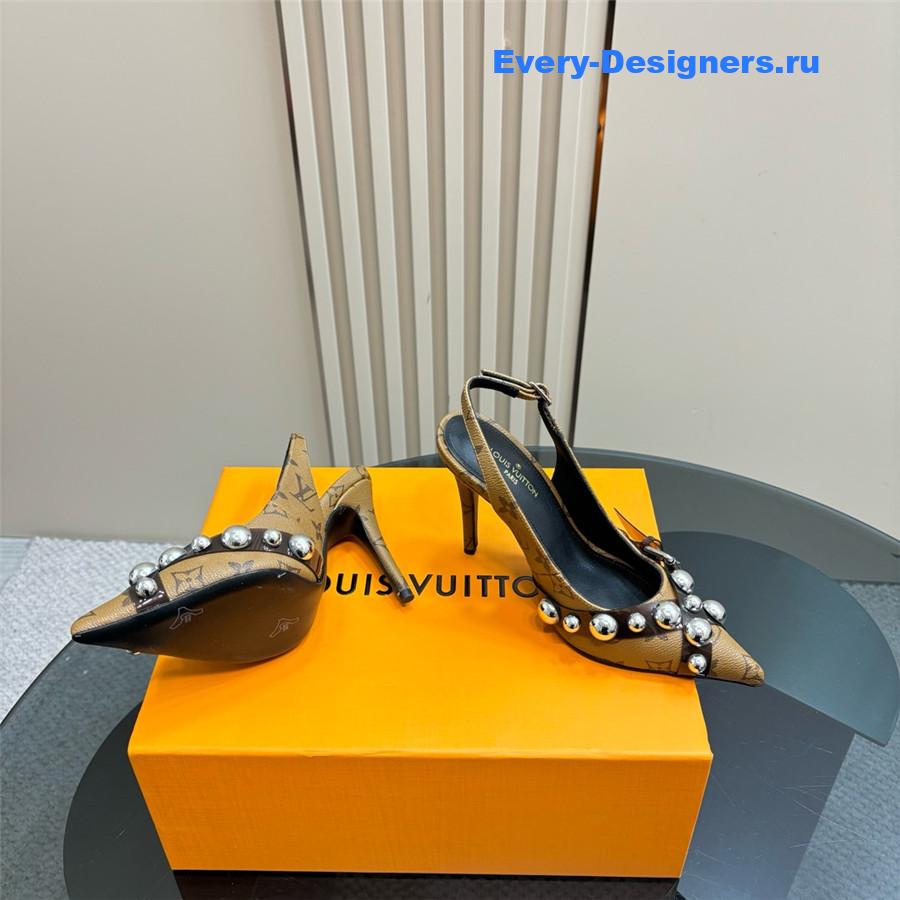 l0vis Vvtt0n monogram studded heels