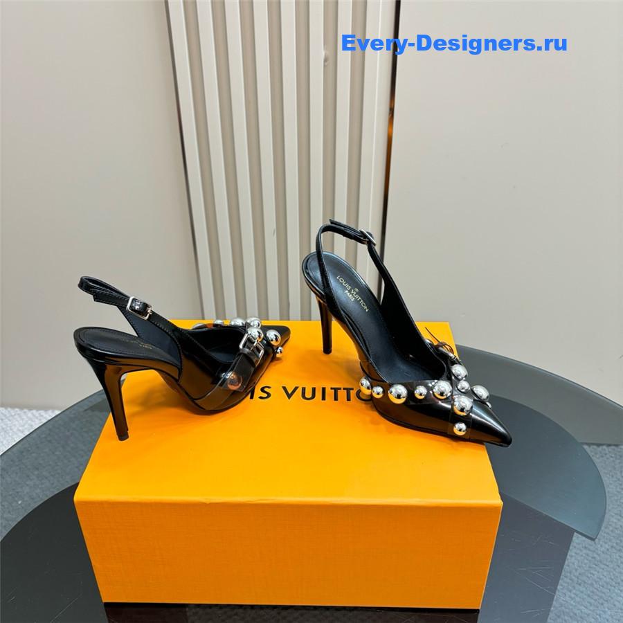 l0vis Vvtt0n studded peep toe heels