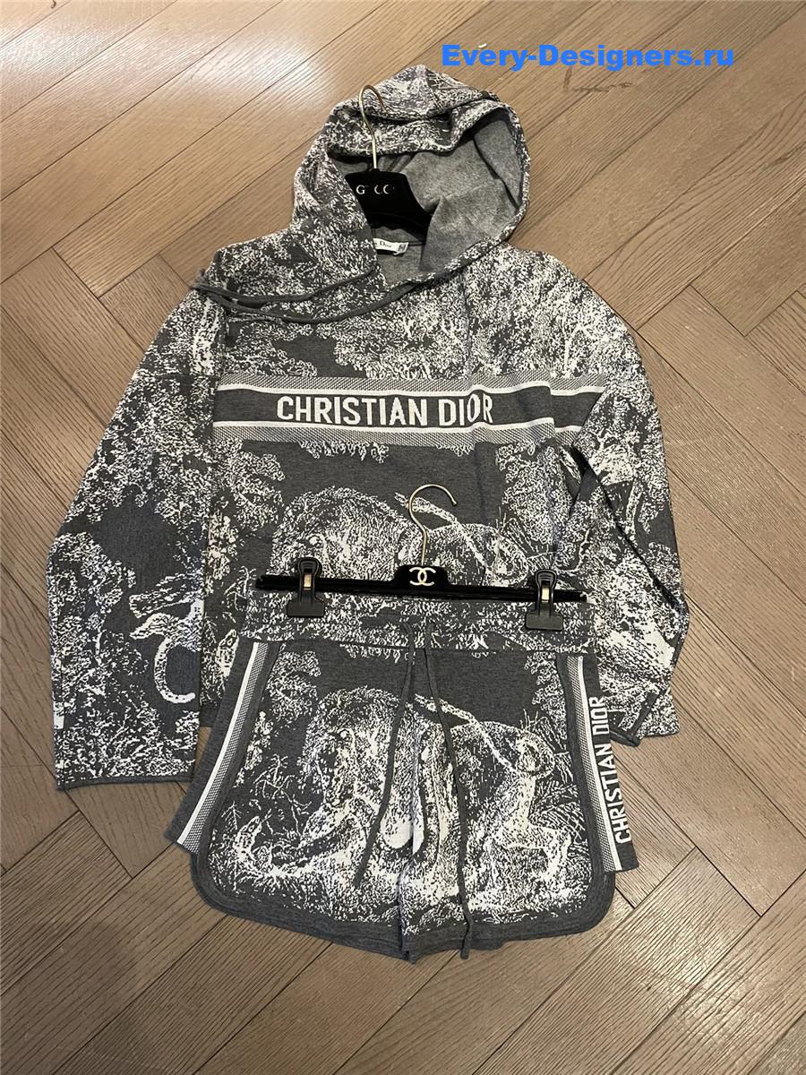 D10r cashmere wool blend knit suit gray