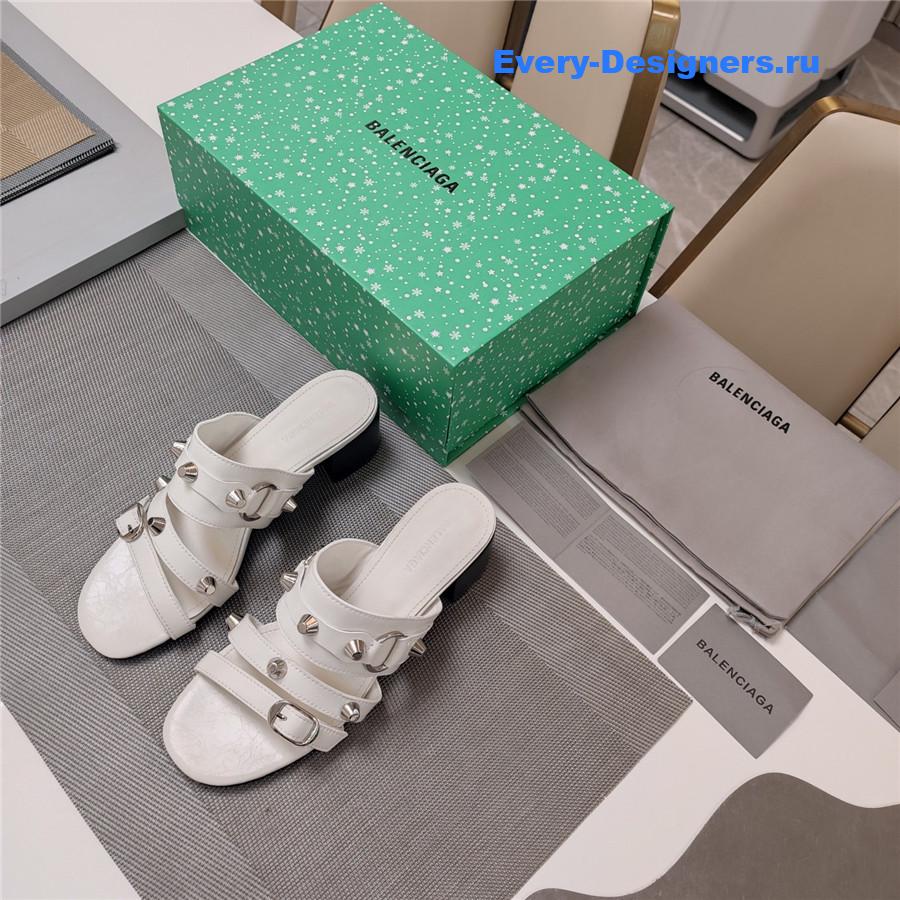 Ba1en*iaga white buckled mule heeled sandals