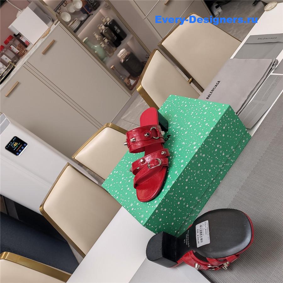 Ba1en*iaga red buckled mule heeled sandals