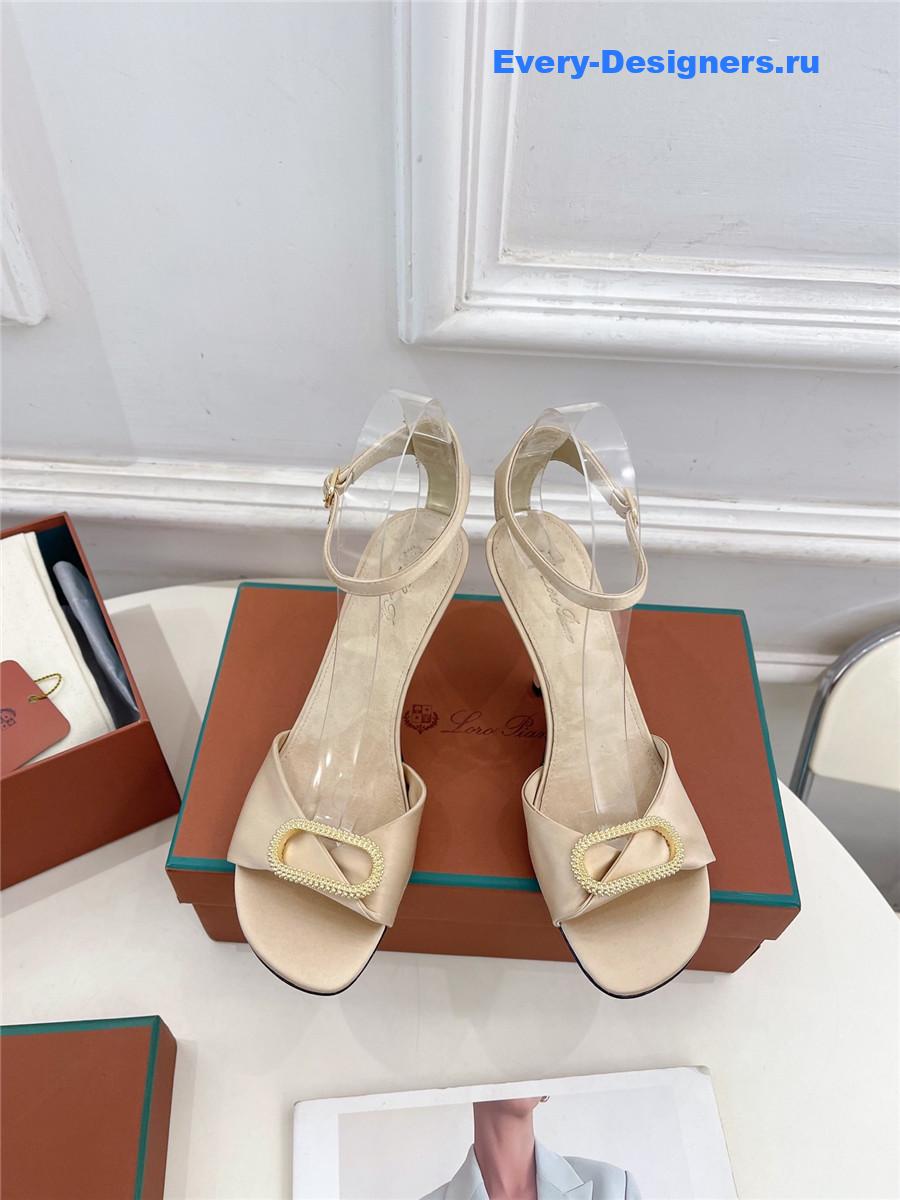 L0r0 P1ana metal buckle high heel sandals beige