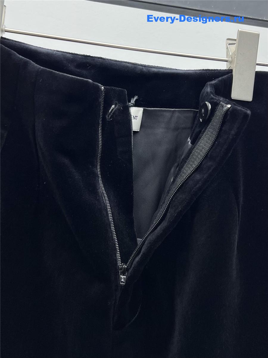 Sa1nt Lau*nt high waist velvet shorts