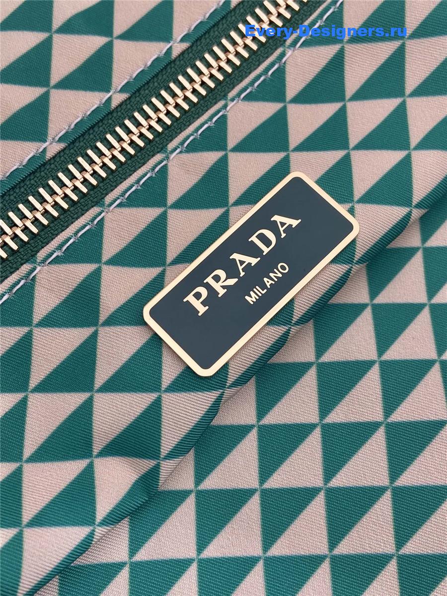 Pra*a tessuto triangulum tote bag green