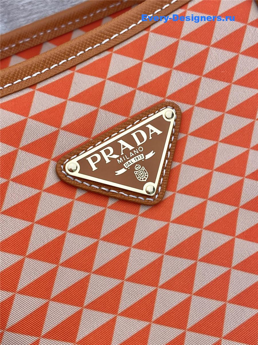 Pra*a tessuto triangulum tote bag