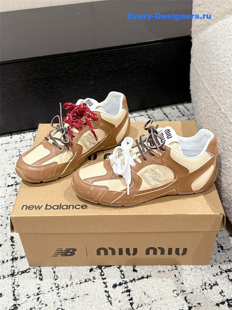 Miu Miu x New Balance 530 SL Leather Sneaker in Brown