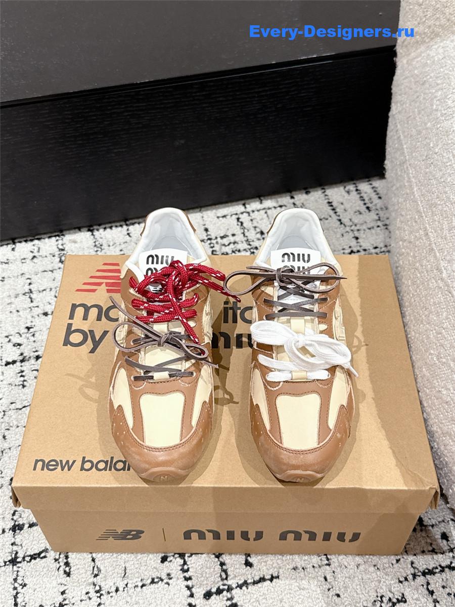 Miu Miu x New Balance 530 SL Leather Sneaker in Brown