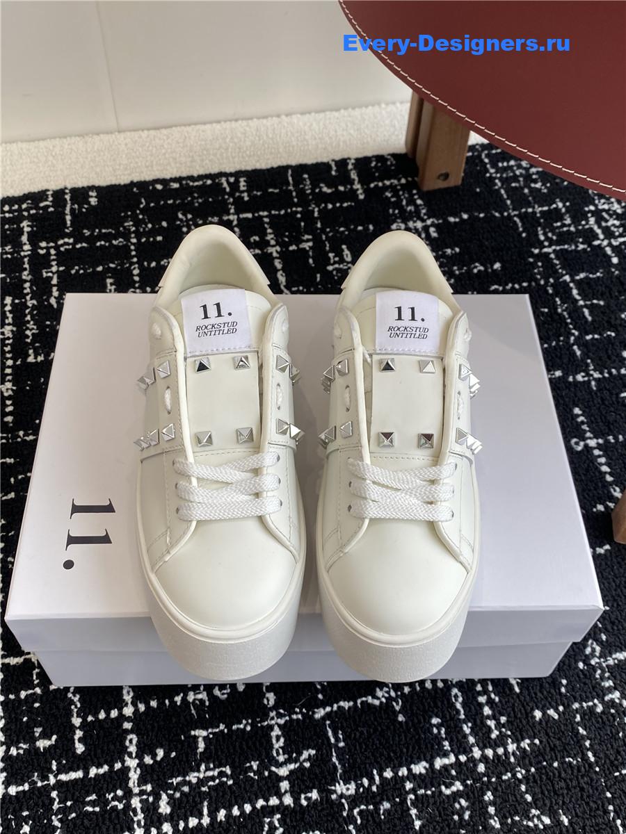Va1e*ntin0 garavani rockstud white leather flatform sneakers