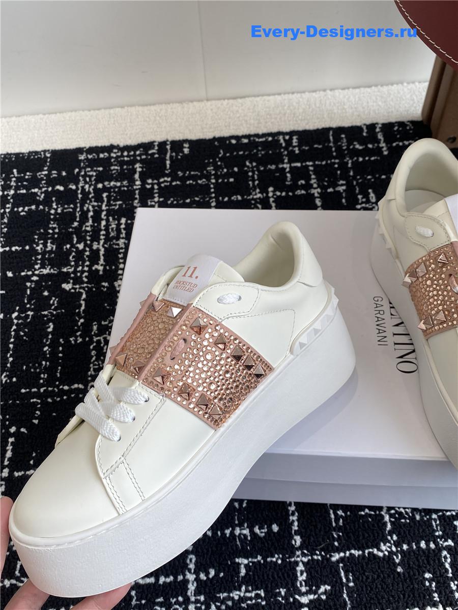 Va1e*ntin0 garavani rockstud pink leather flatform sneakers