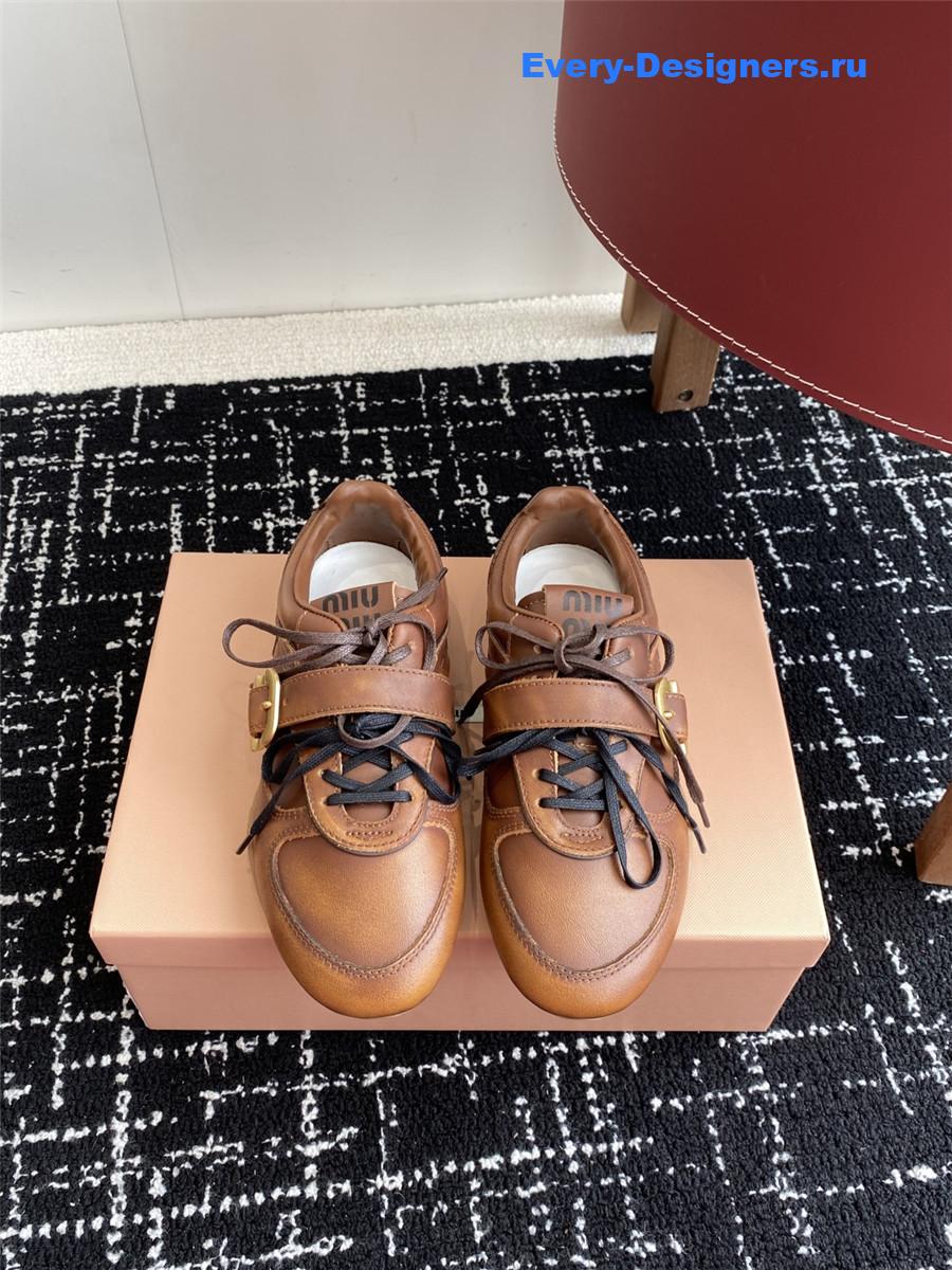 Miu Miu Brown Leather Buckle Detail Low-Top Sneakers