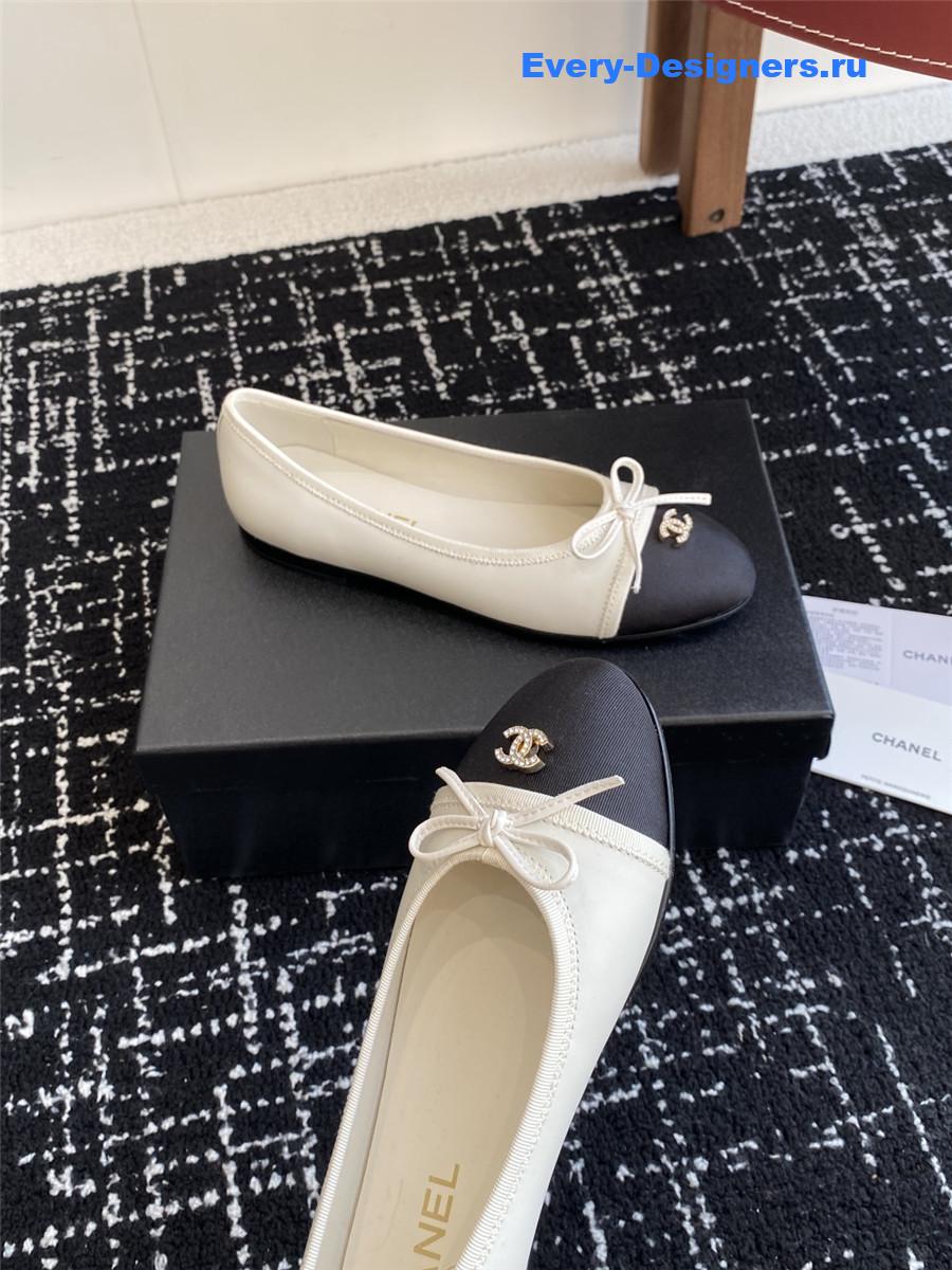 Ch**el cc embroidered ballet flats