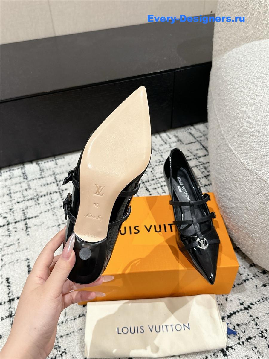 l0vis Vvtt0n 6am pointed toe heels