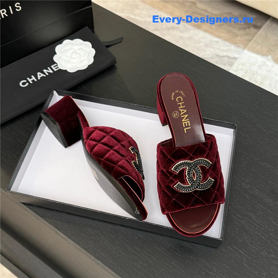 ch**el cc D1am0nd heel slippers