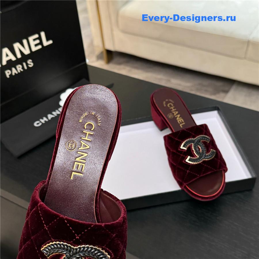 ch**el cc D1am0nd heel slippers