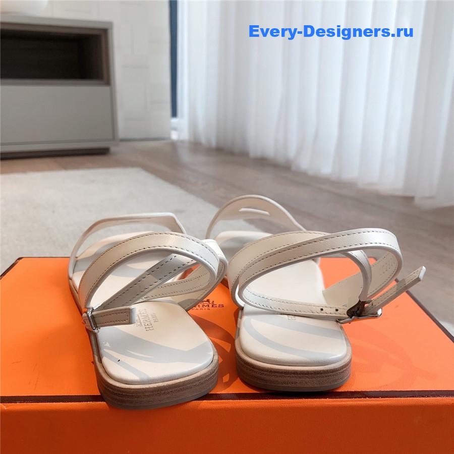 H**me5 julie sandal white
