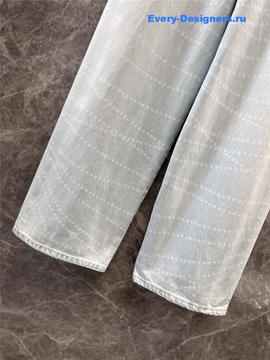 Ch**el pearl print logo light blue wide-leg jeans