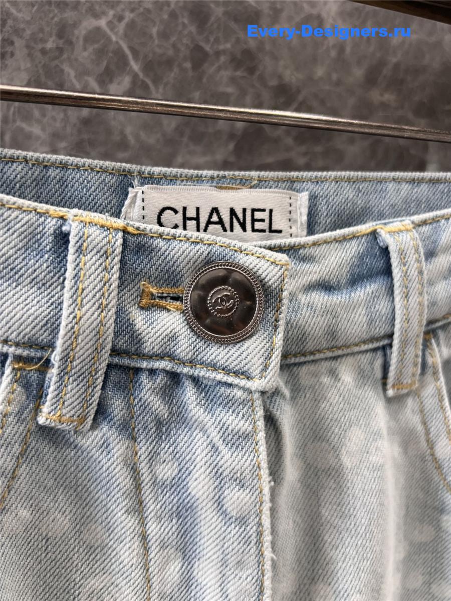 Ch**el pearl print logo light blue wide-leg jeans