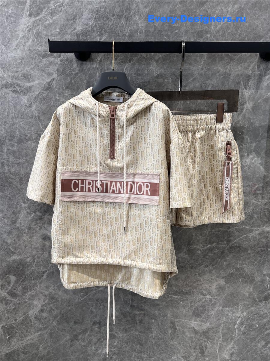 D10r brown hoodie shorts set