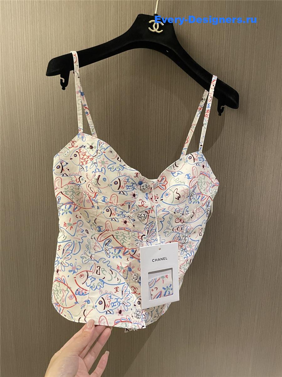 Ch**el graffiti flower suspenders