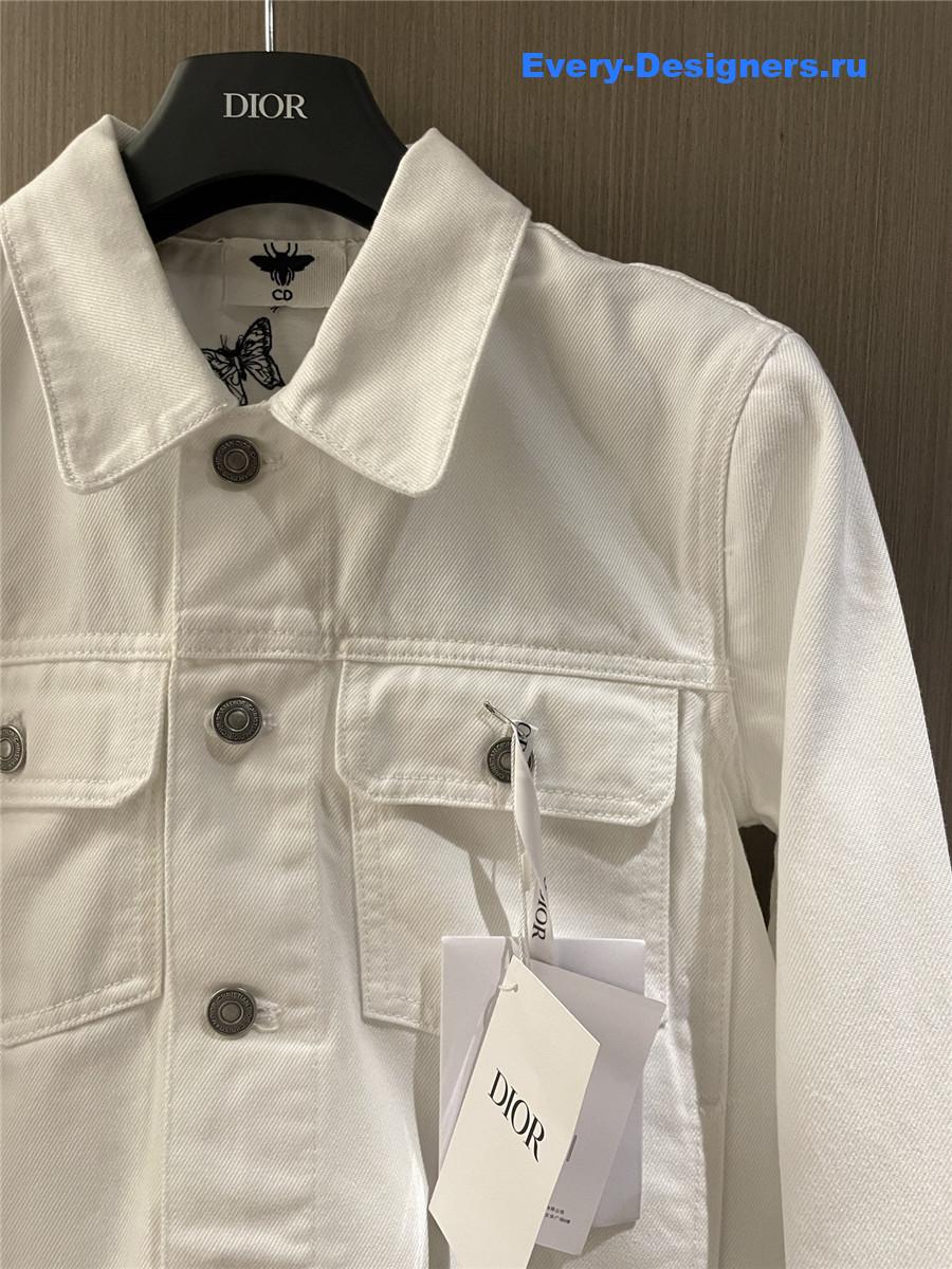 D10r cd embroidered butterfly denim jacket