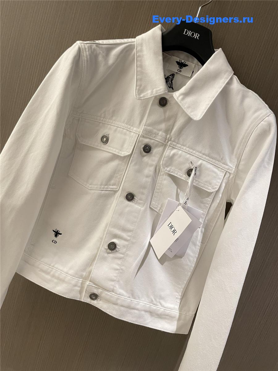 D10r cd embroidered butterfly denim jacket