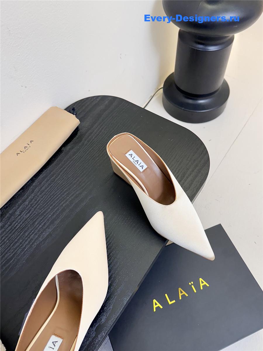 Alaia 75mm Satin-Finish Mules Beige