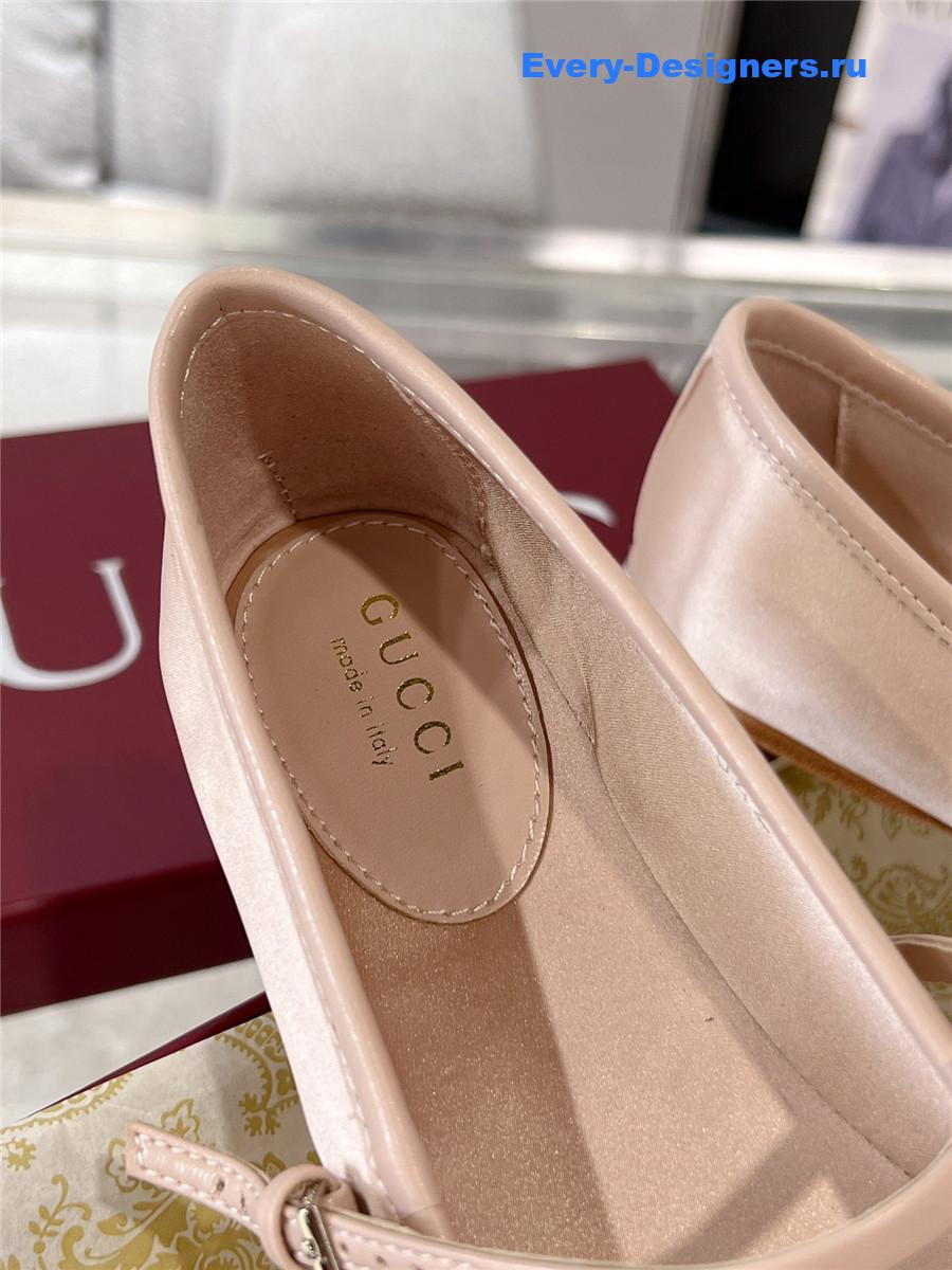 Gvc*1 horsebit ballet flat pink