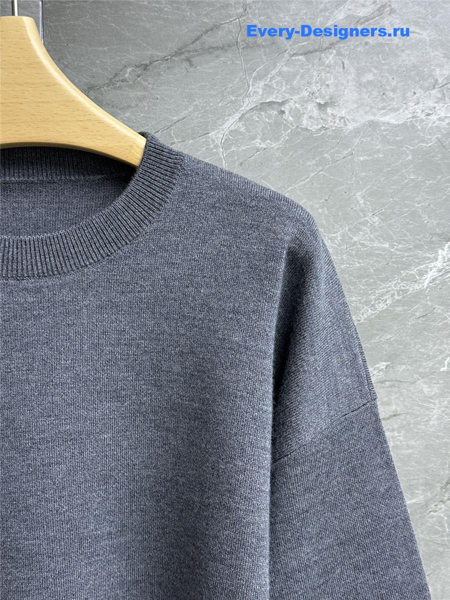 L0ew* grey intarsia patch sweater