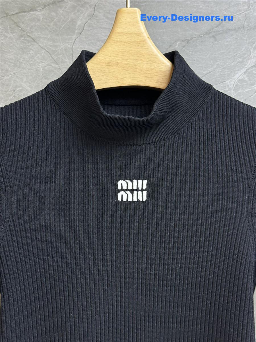 Miu Miu Turtleneck Knitted Short Sleeves