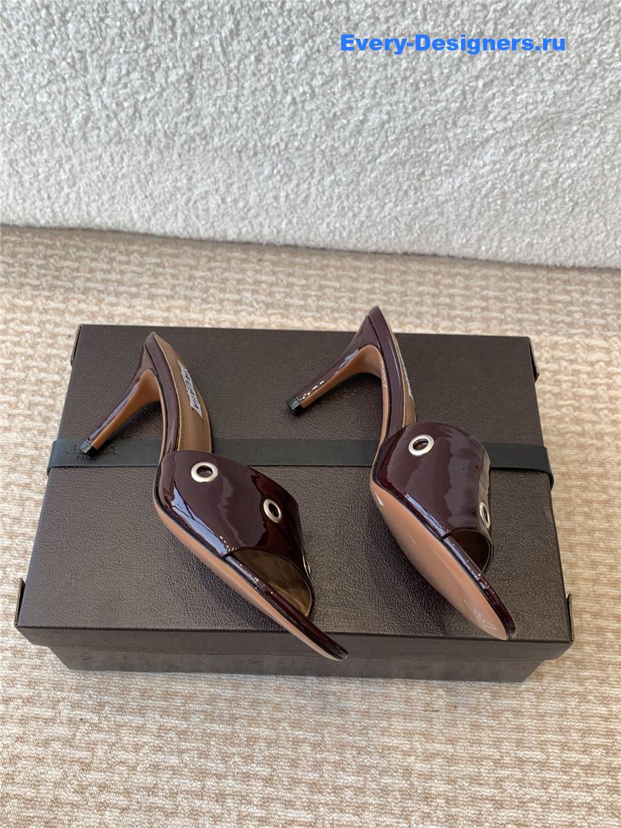 Alaia Oeillets Grommet Patent Leather Sandals Brown