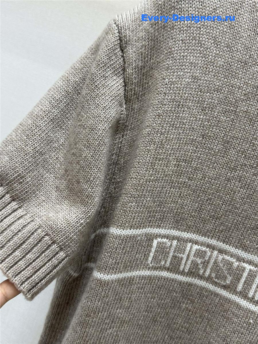 D10r jacquard knit short sleeve top brown