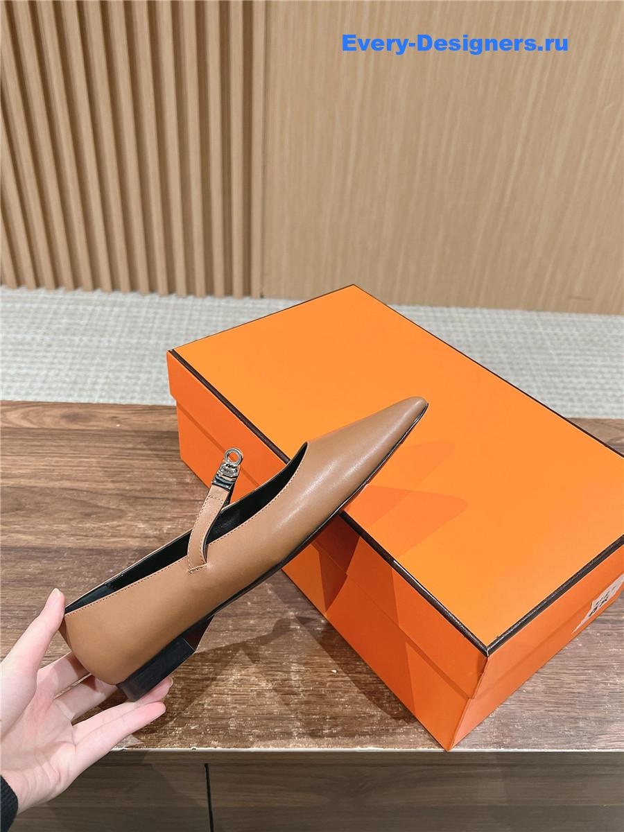 H**me5 brown calfskin ballet flats for women