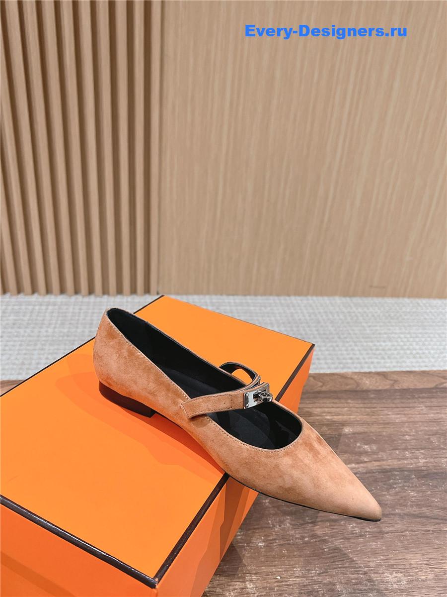 H**me5 suede ballet flats for women