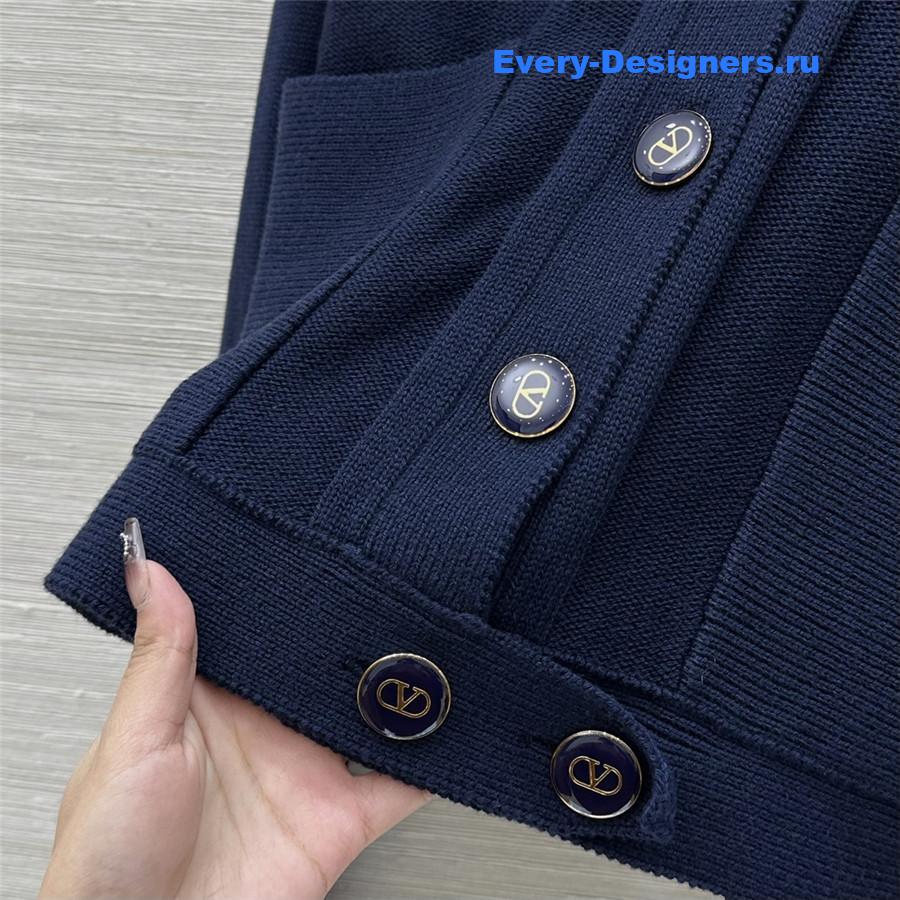 Va1e*ntin0 blue v-neck knitted jacket