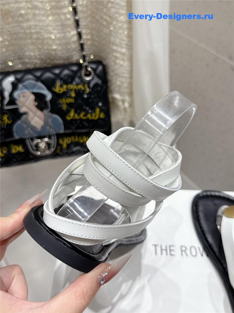 The R0w beach white flat sandals