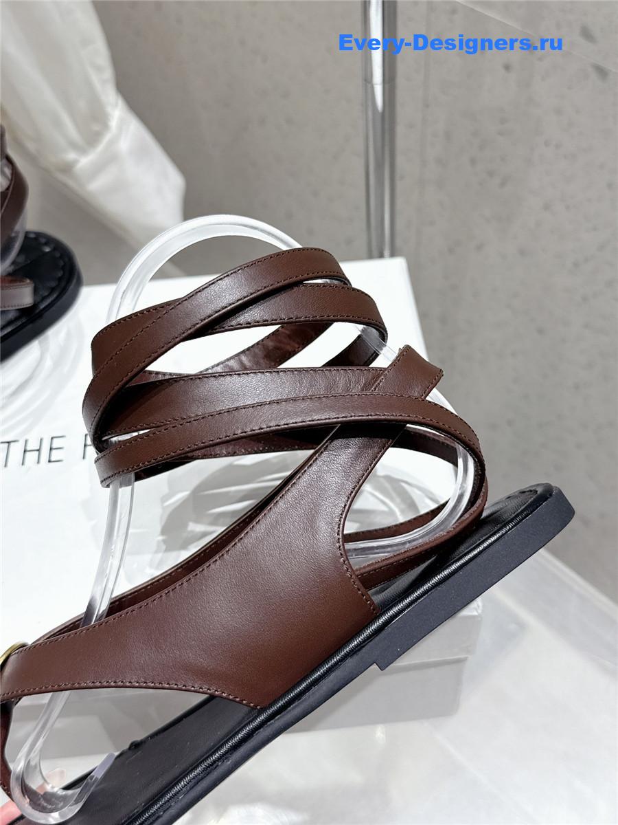 The R0w beach brown flat sandals