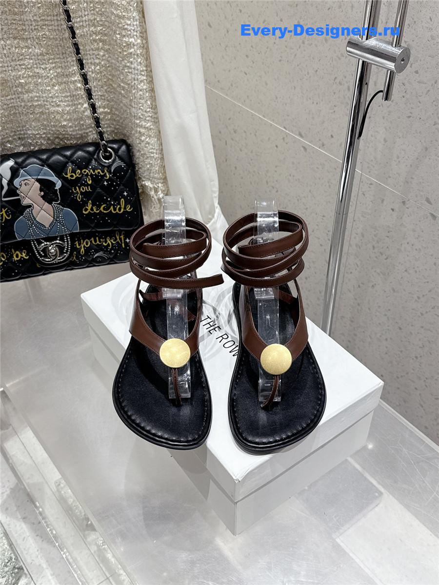 The R0w beach brown flat sandals