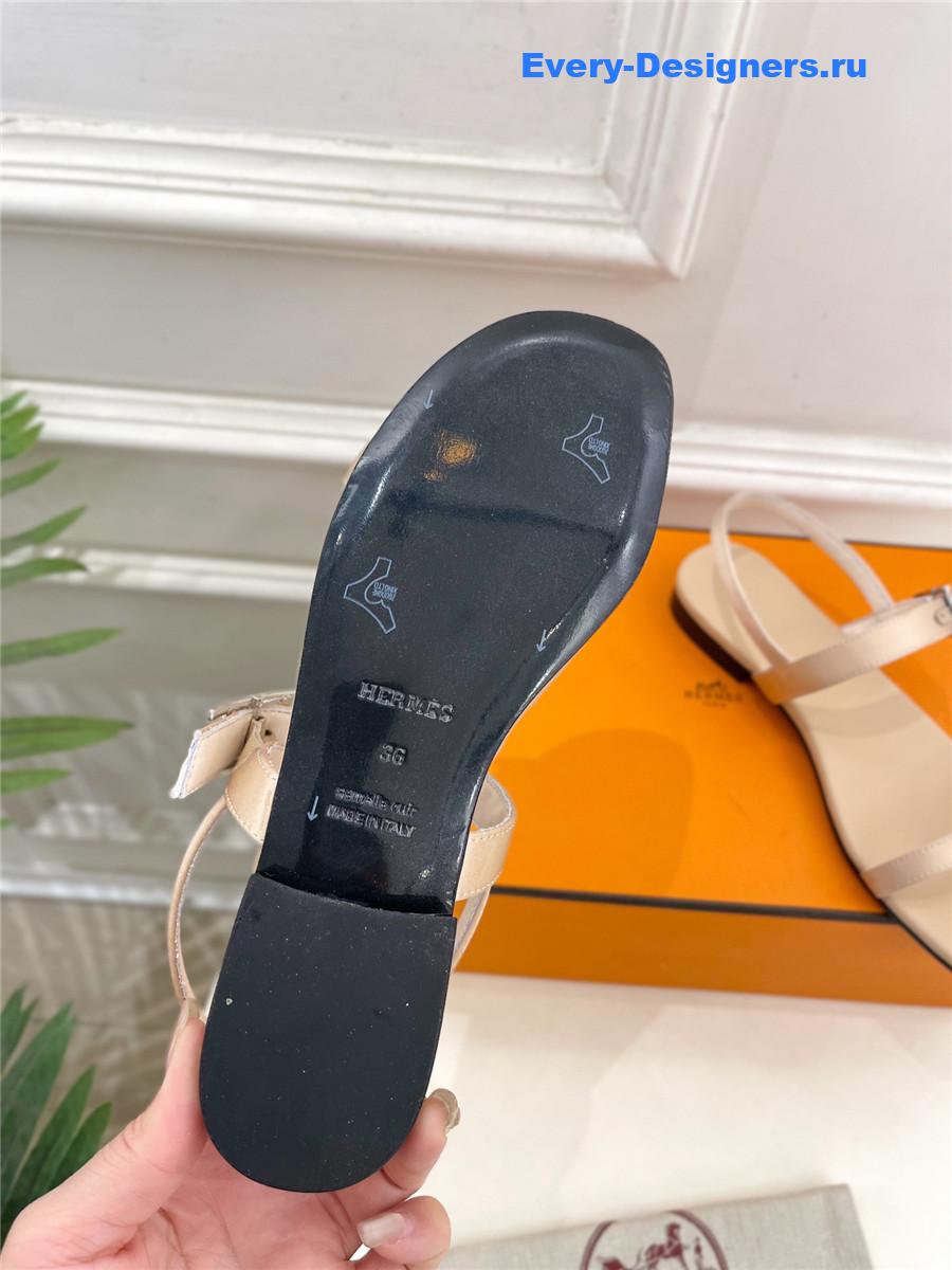 H**me5 crystal strap sandals beige